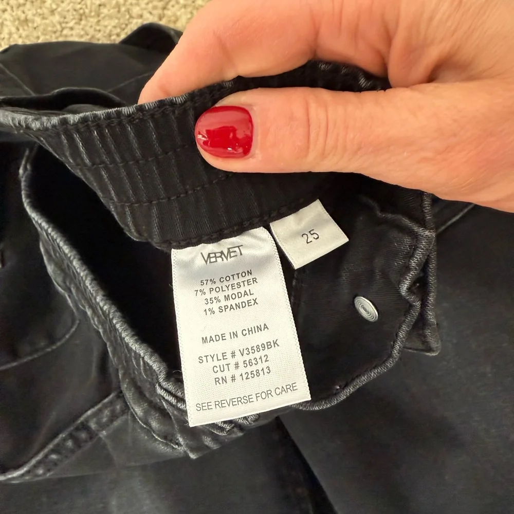 Vervet Super Soft Baggy Wide Leg Jeans Cuffed Black Size 25 - Picture 4 of 5